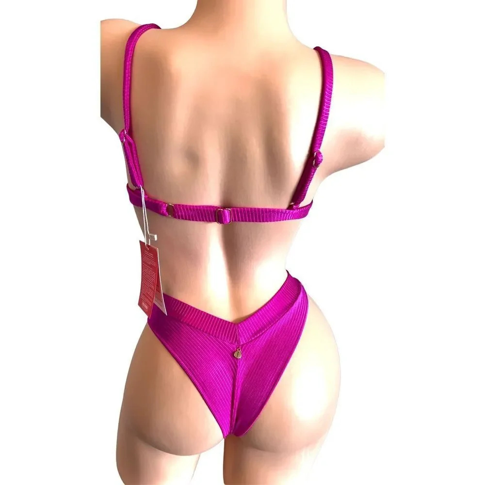 Fuchsia Bikini Set - Picture 3 of 4